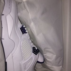 Air Jordan 4 “Metallic Purple”